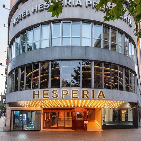 Hesperia Barcelona Presidente Exterior foto