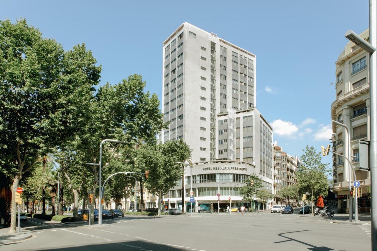 Hesperia Barcelona Presidente Exterior foto